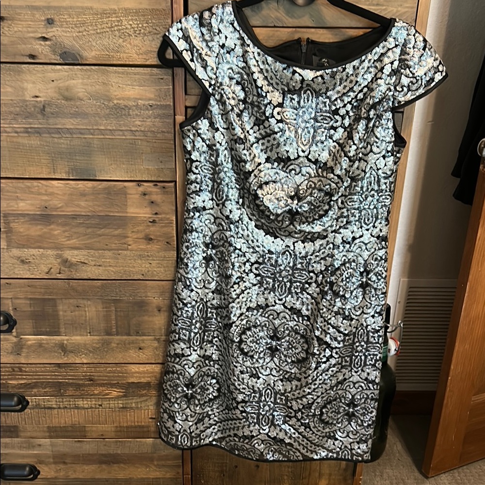 Adrianna Papell Sequin Black and Silver Cocktail Mini Dress
